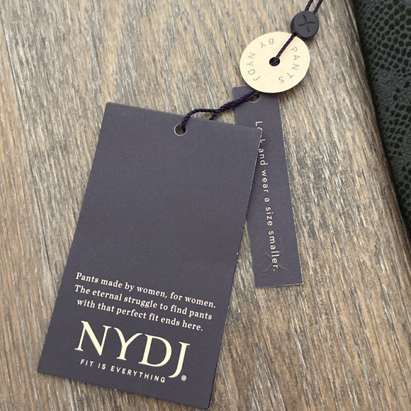 BNWT NYDJ Ami Skinny Ponte Pants in Raceway Snake . Size 4 - Picture 5 of 11